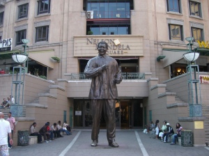 Nelson_Mandela_Square